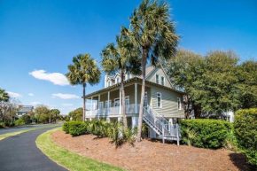 Compass Point 3BR 3BA A short walk to the Beach